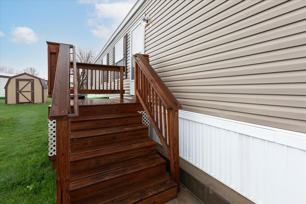 3003 Wilson, Unit 22 Menomonie, WI 54751 - Photo 35 of 43