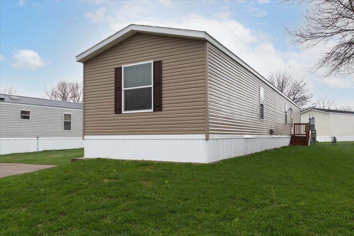 3003 Wilson, Unit 22 Menomonie, WI 54751 - Photo 40 of 43
