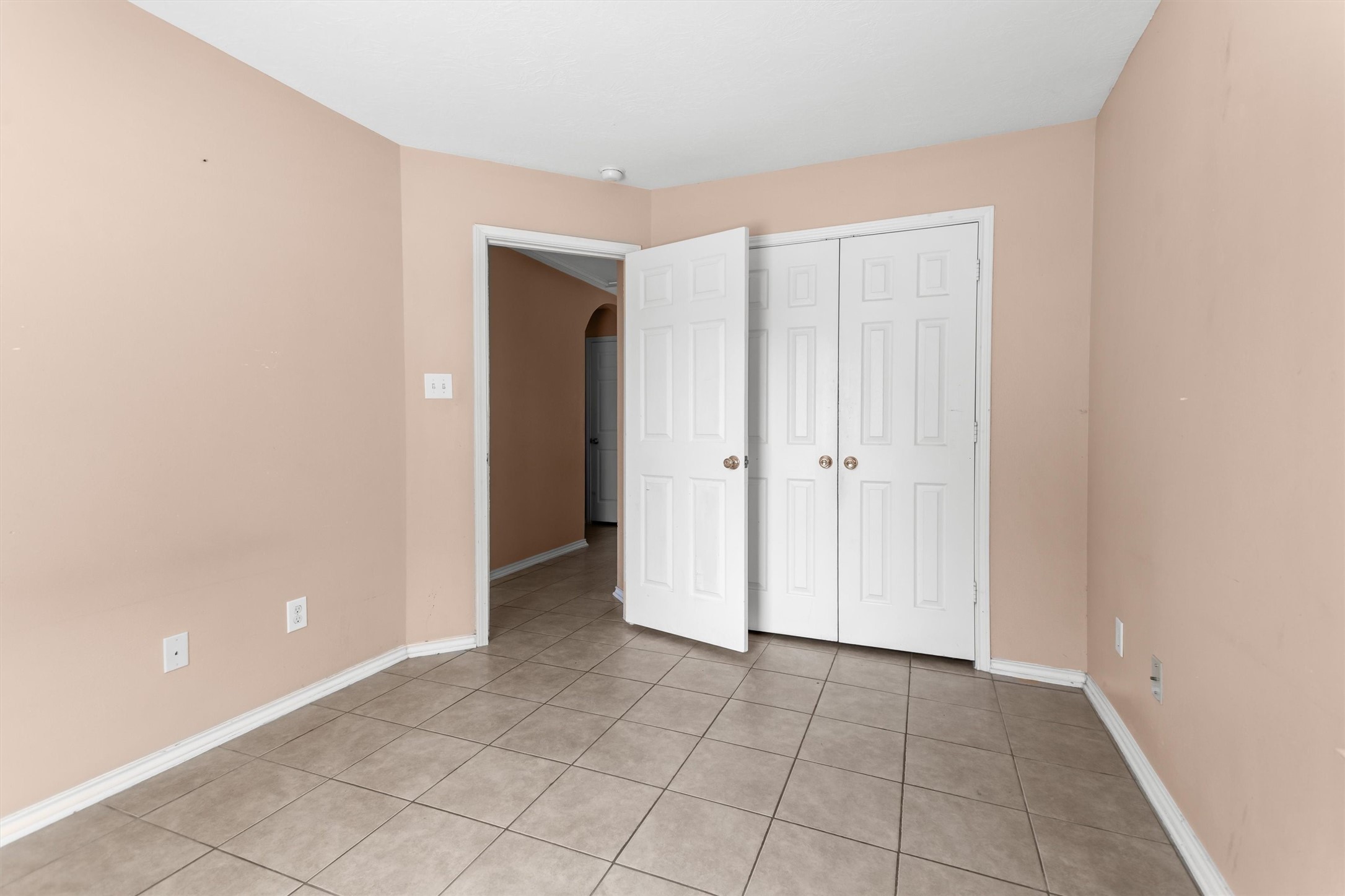 5802 Hartwick Road, Unit A Houston, TX 77016 - Photo 11 of 16 Gallery Image 11