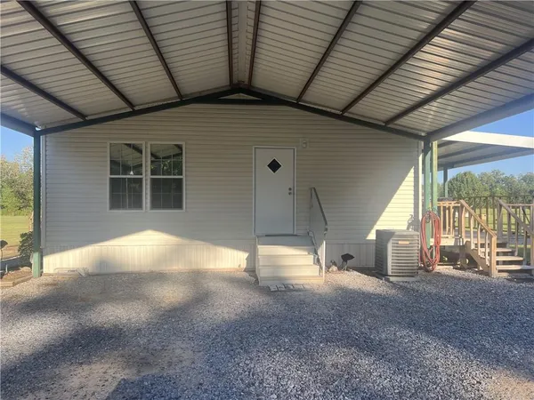 $205,000 | 978 Highway 1181, Plaucheville, LA 71362