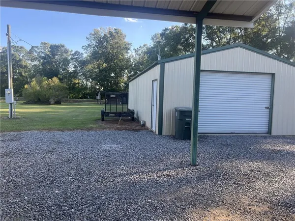 $205,000 | 978 Highway 1181, Plaucheville, LA 71362