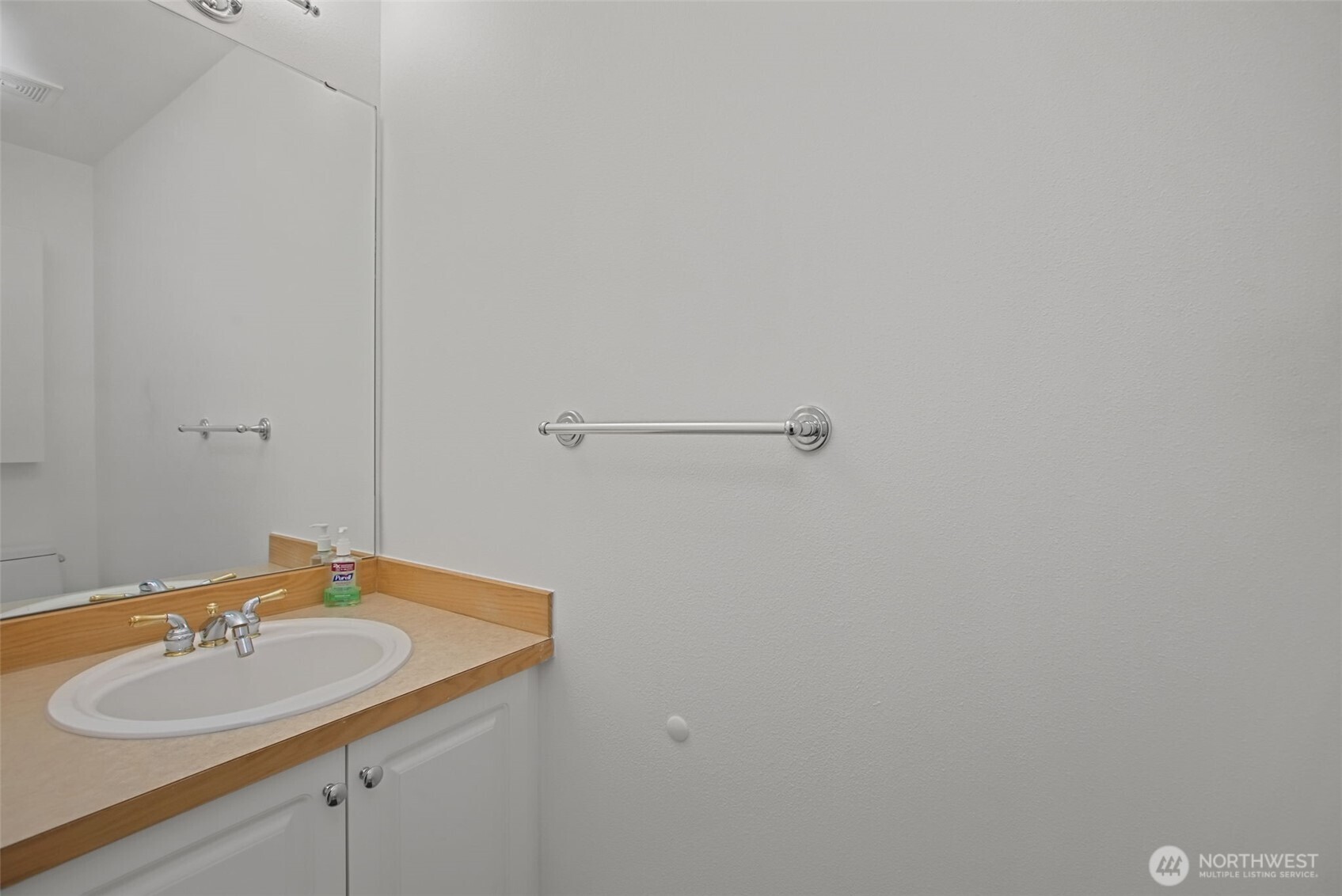 2300 Benson Road South, Unit 21 Renton, WA 98055 - Photo 20 of 40 Gallery Image 20