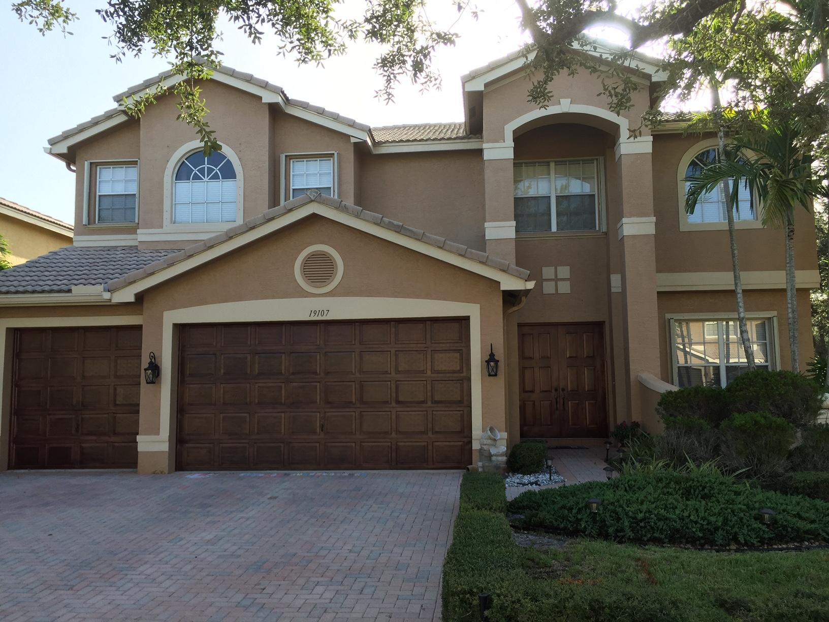 19107 2 River Lane Boca Raton, FL 33498 - Photo 14 of 24 front