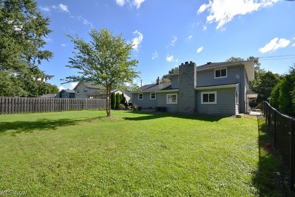 1936 Brainard Road Lyndhurst, OH 44124 - Photo 32 of 35