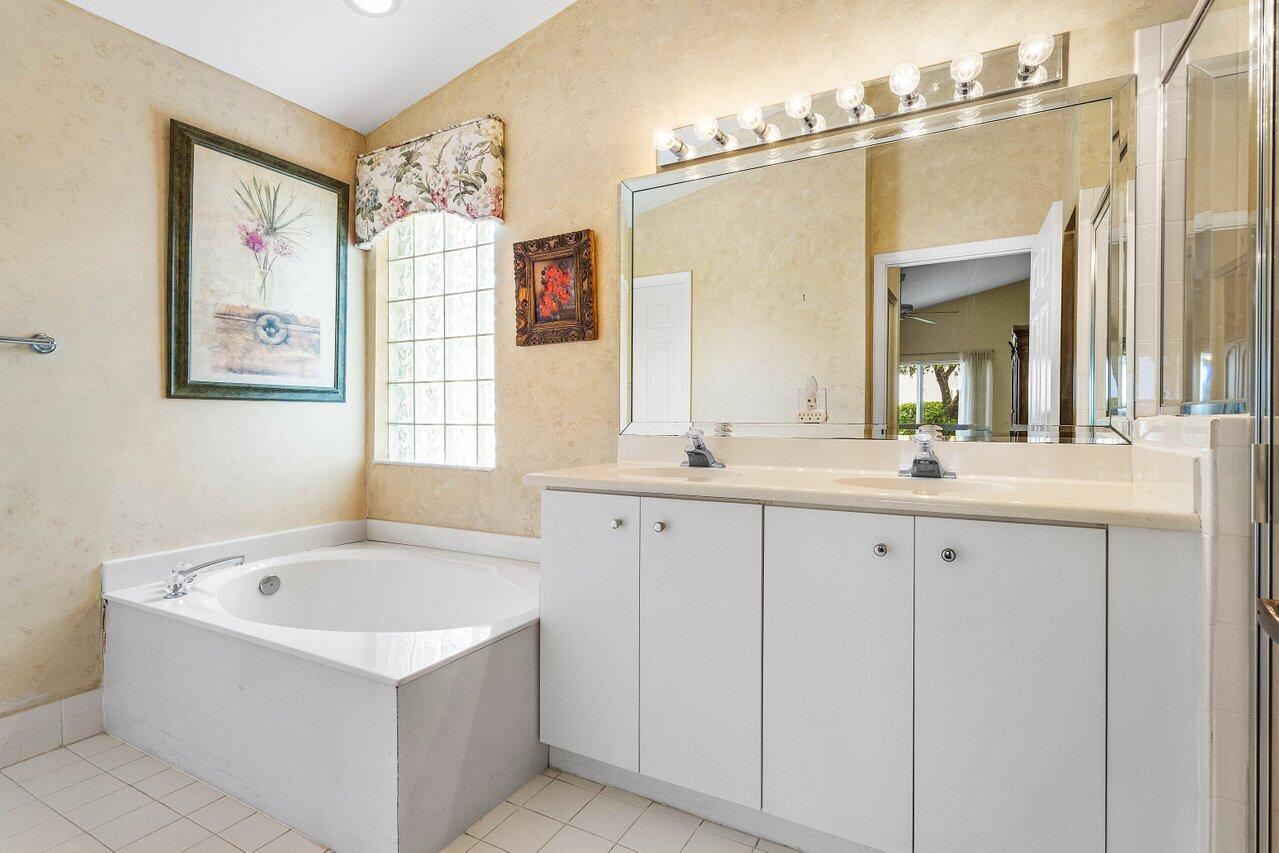 7338 Chorale Road Boynton Beach, FL 33437 - Photo 16 of 23 016-7338ChoraleRoad-BoyntonBeach-FL-3343