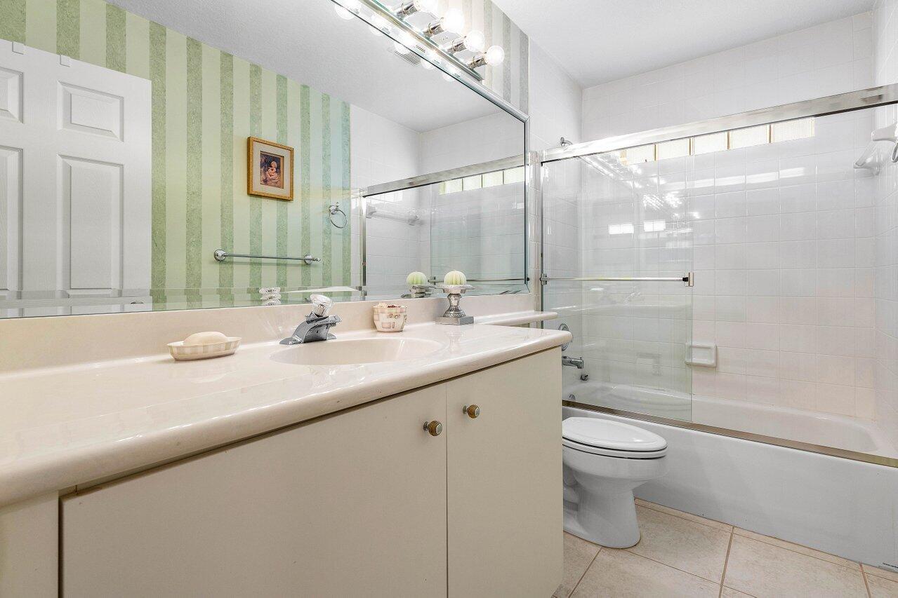 7338 Chorale Road Boynton Beach, FL 33437 - Photo 20 of 23 019-7338ChoraleRoad-BoyntonBeach-FL-3343