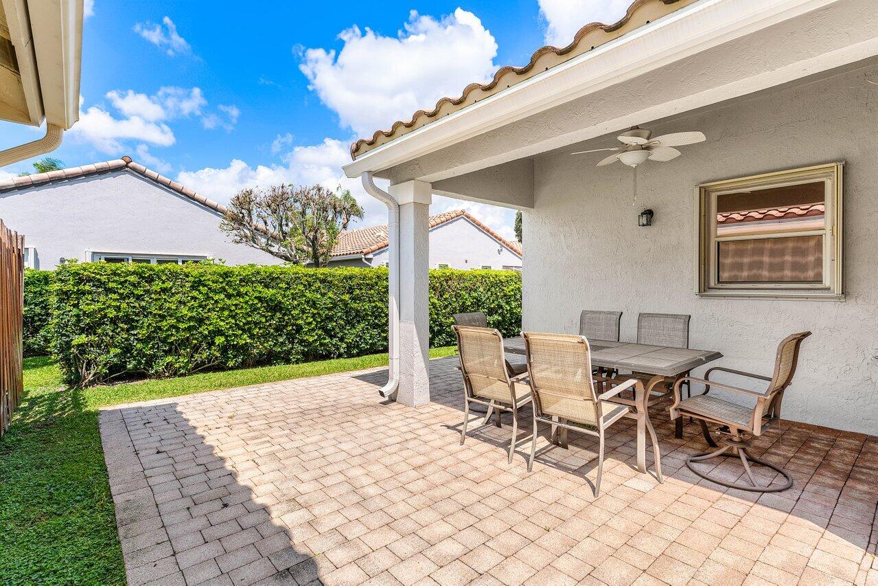 7338 Chorale Road Boynton Beach, FL 33437 - Photo 6 of 23 022-7338ChoraleRoad-BoyntonBeach-FL-3343
