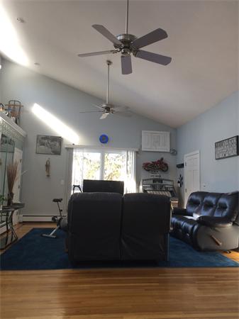 6 Glendale Road Stoneham, MA 02180 - Photo 2 of 15 Gallery Image 2
