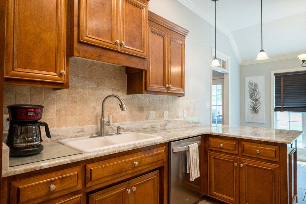 4044 Applecross Road Valdosta, GA 31605 - Photo 10 of 35 Gallery Image 10