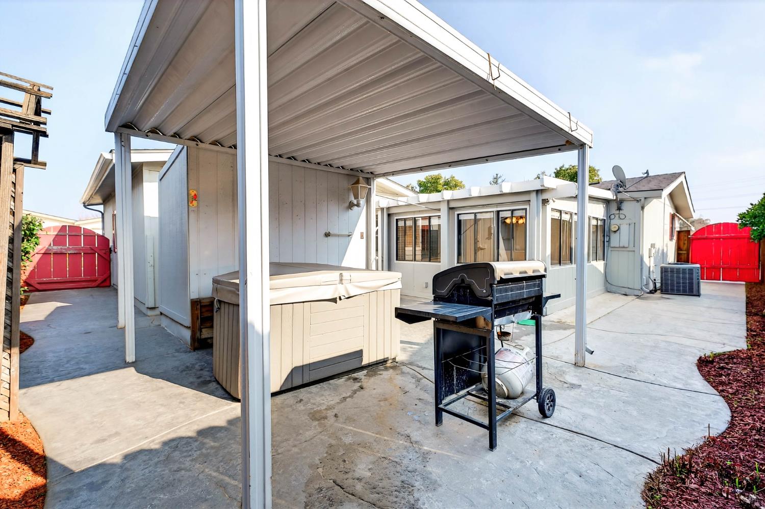 2755 North Walnut Road, Unit 114 Turlock, CA 95382 - Photo 25 of 28