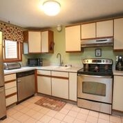 25 East Chamberlain Road, Unit B Merrimack, NH 03054 - Photo 2 of 32