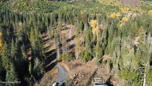 $325,500 | 1428 West Elkhorn Meadows Road, Fernwood, ID 83830