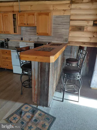 $350,000 | 523 Gloryridge Drive, Petersburg, WV 26847