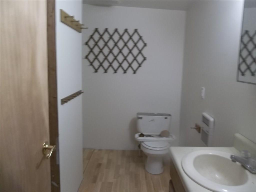 21 Foster Road Pemaquid, ME 04558 - Photo 8 of 14 Photo
