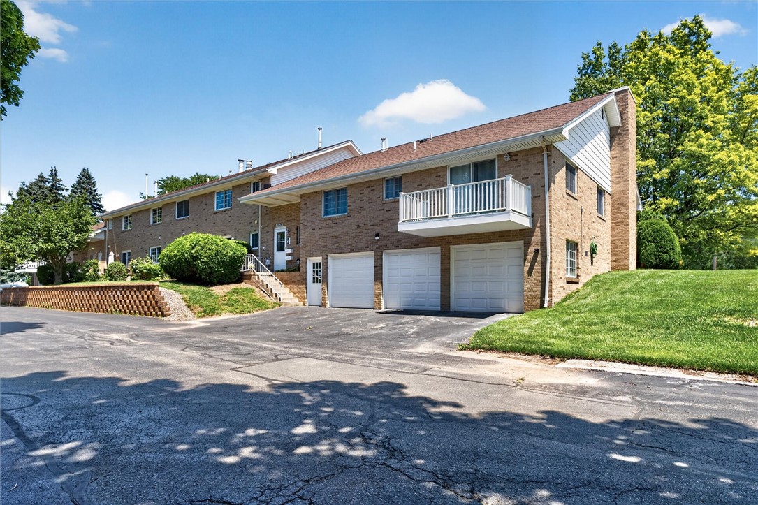 1018 B Greenleaf Road Greece, NY 14612 - Photo 4 of 50