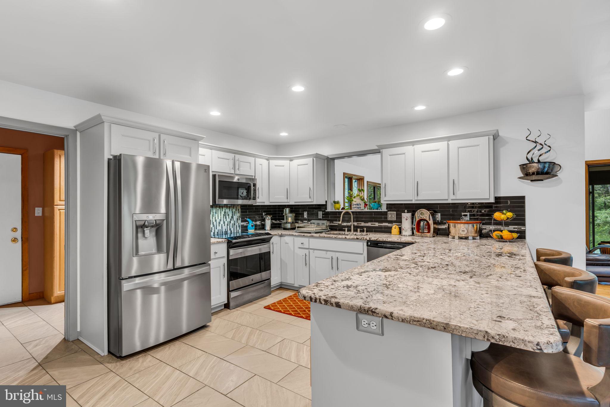 3504 Hickory Hollow Road Harrisburg, PA 17112 - Photo 11 of 41