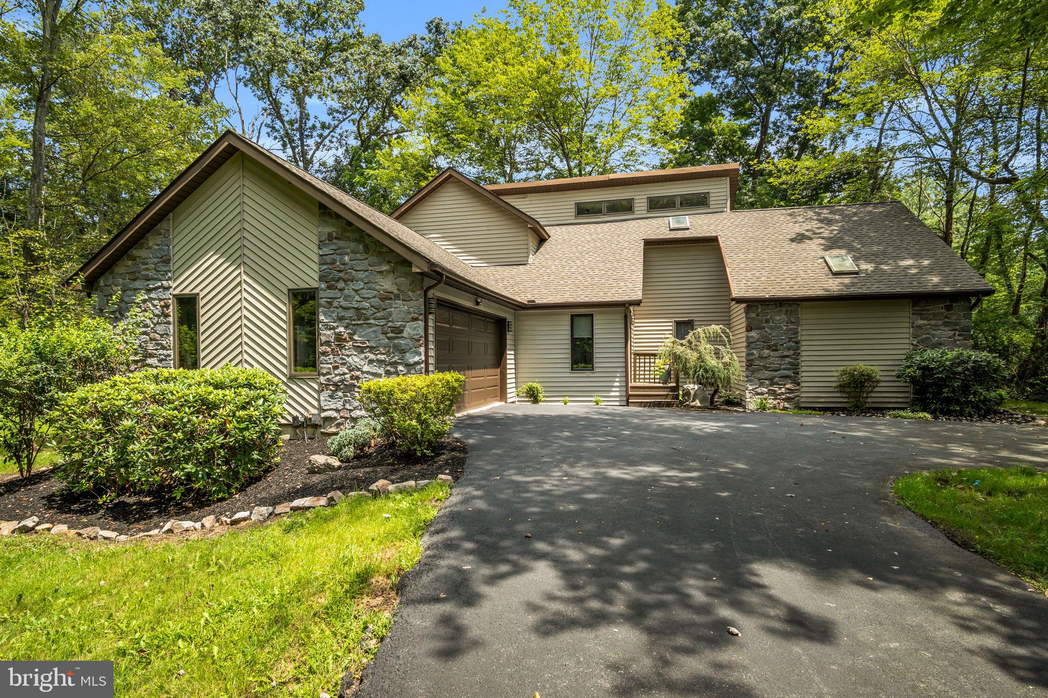 3504 Hickory Hollow Road Harrisburg, PA 17112 - Photo 4 of 41