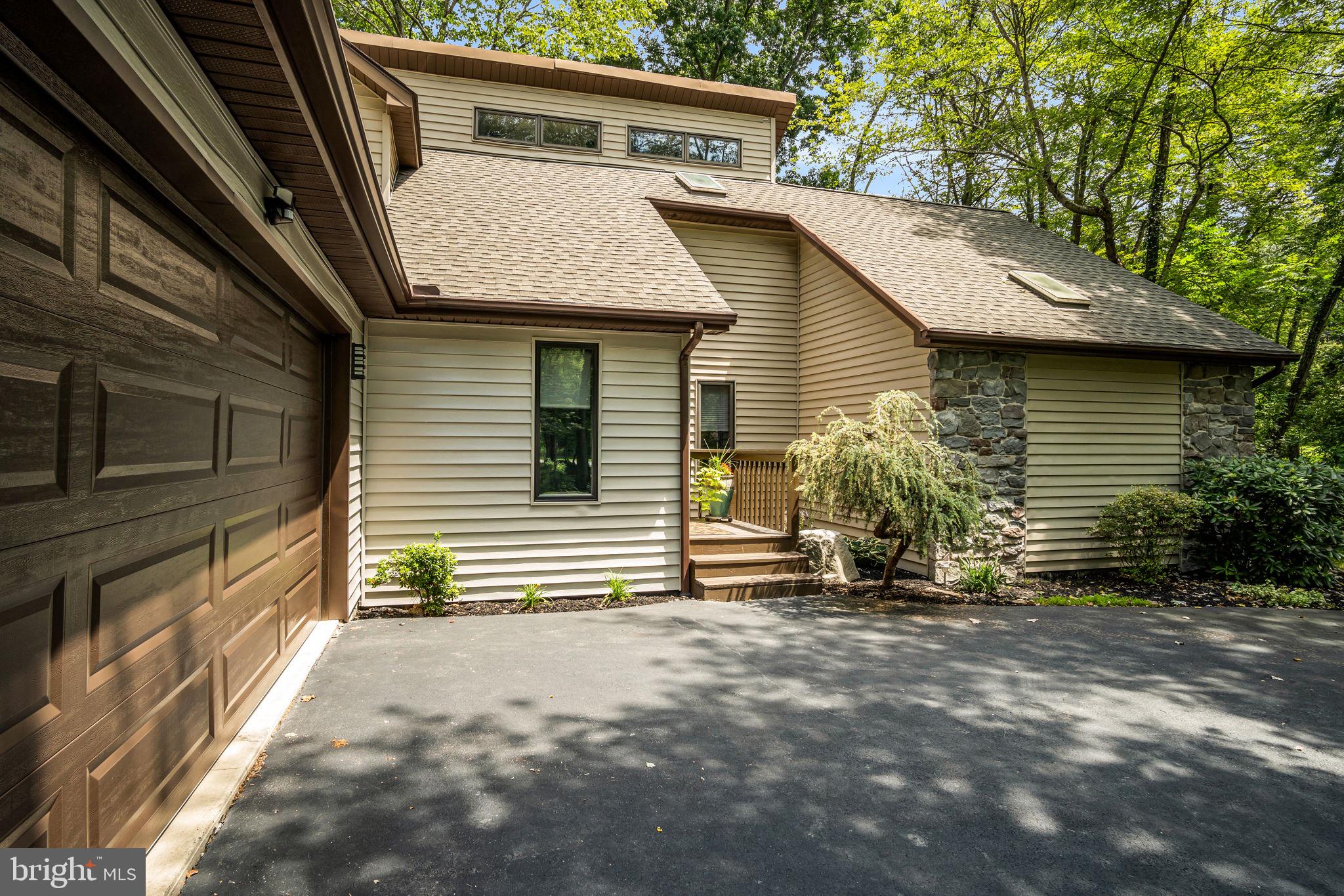 3504 Hickory Hollow Road Harrisburg, PA 17112 - Photo 5 of 41