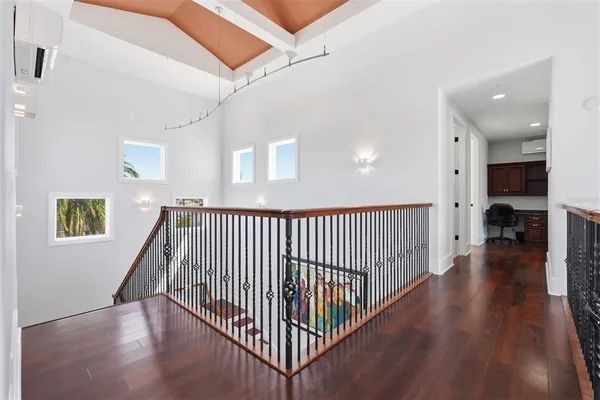 $3,495,000 | 42 Midway Island, Clearwater, FL 33767