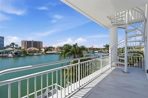 $3,495,000 | 42 Midway Island, Clearwater, FL 33767