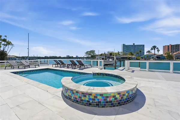 $3,495,000 | 42 Midway Island, Clearwater, FL 33767