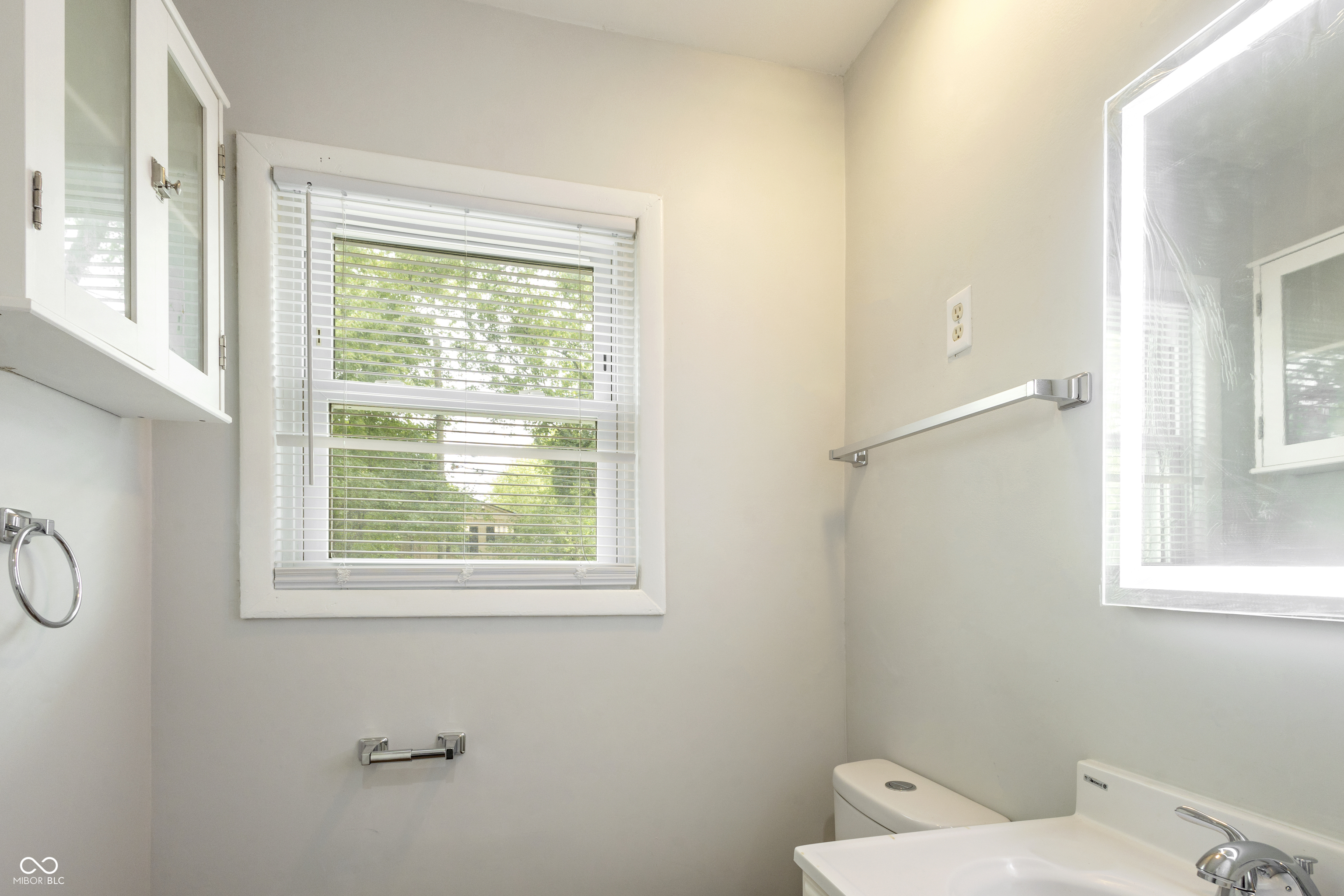 3601 Dubarry Road Indianapolis, IN 46226 - Photo 17 of 32