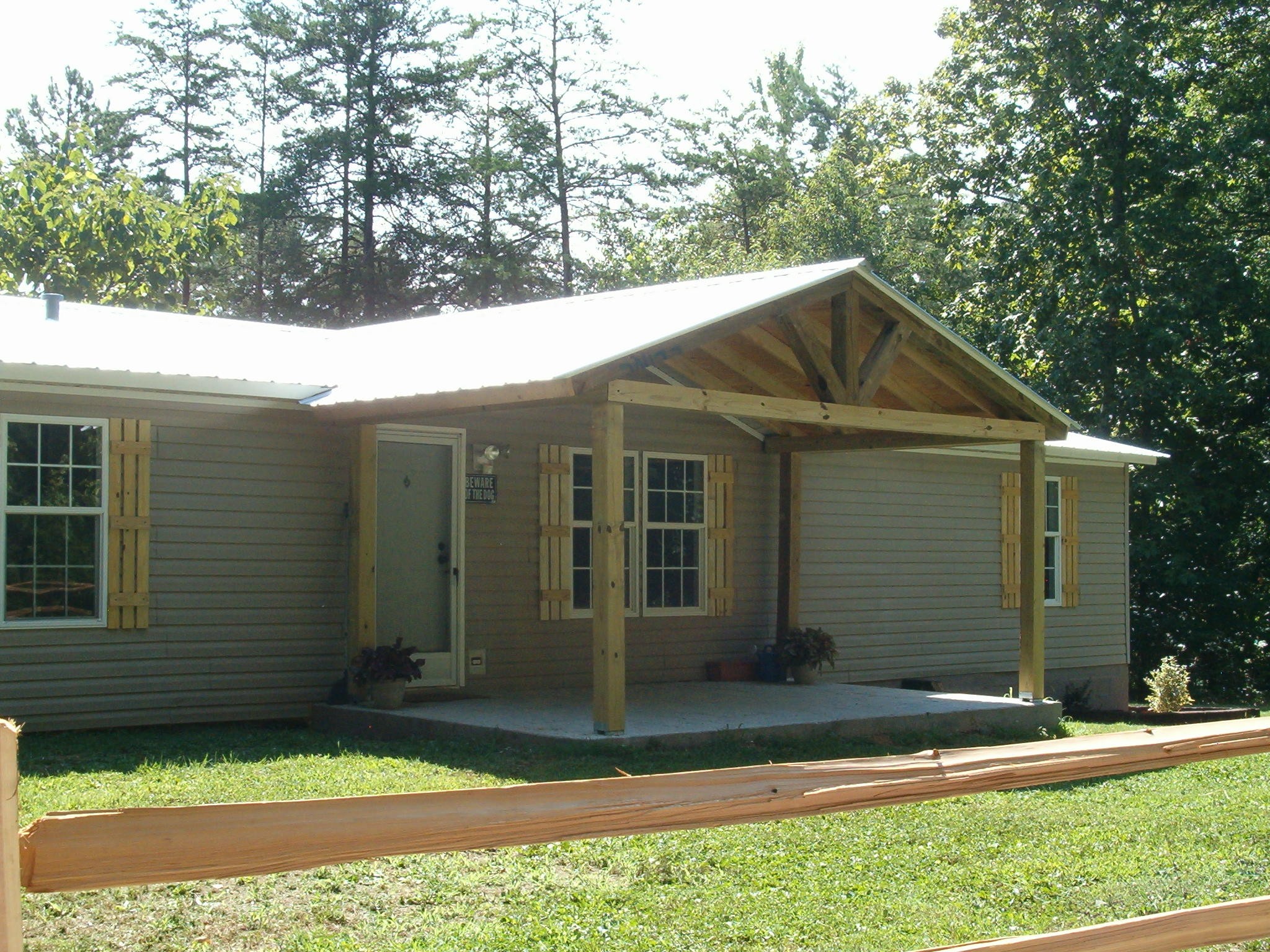 230 Pattie Gap Road Philadelphia, TN 37846 - Photo 3 of 23 Gallery Image 3