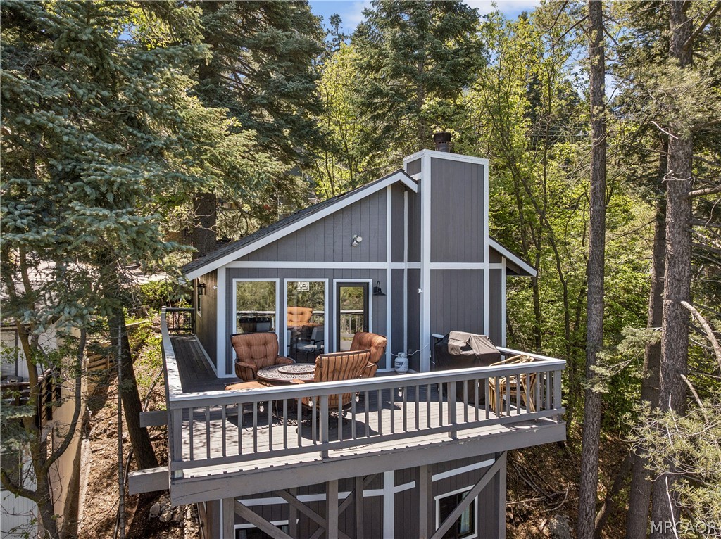 590 Arrowhead Villa Road Lake Arrowhead, CA 92352 - Photo 40 of 43