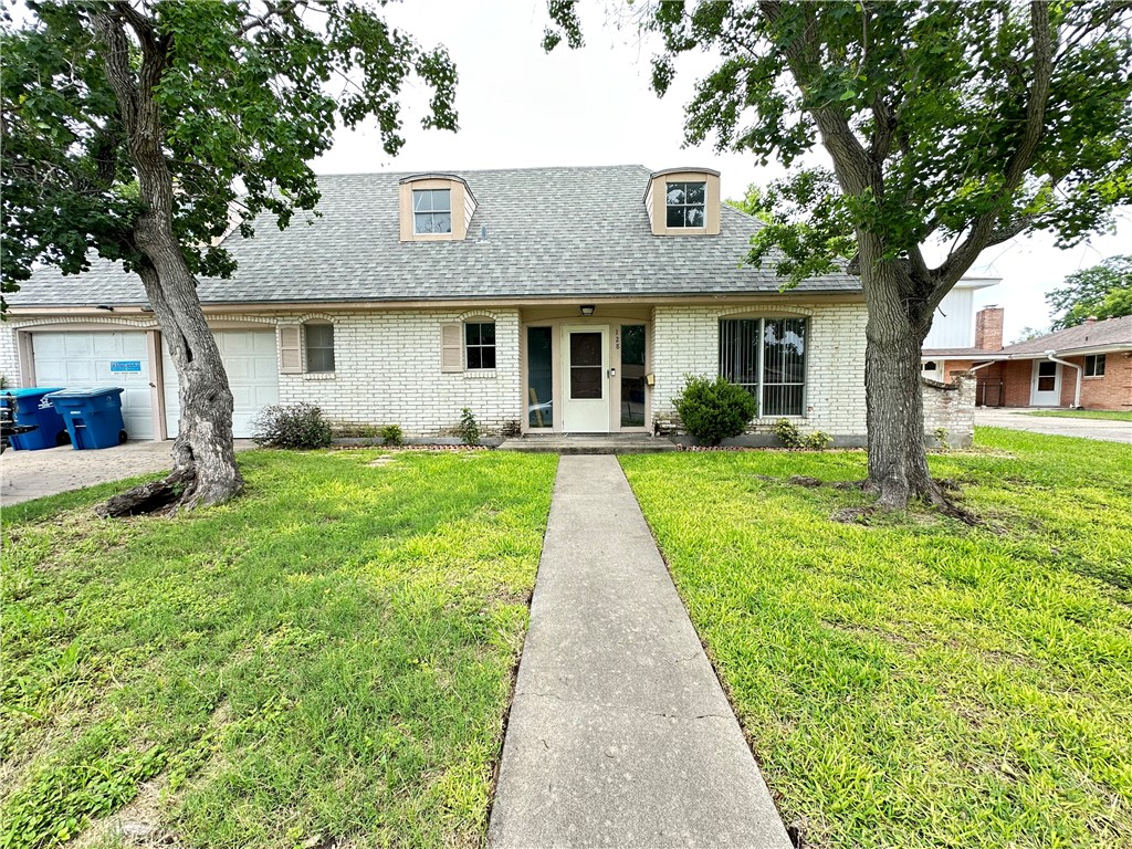 128 Fulton Place Portland, TX 78374 - Photo 2 of 3