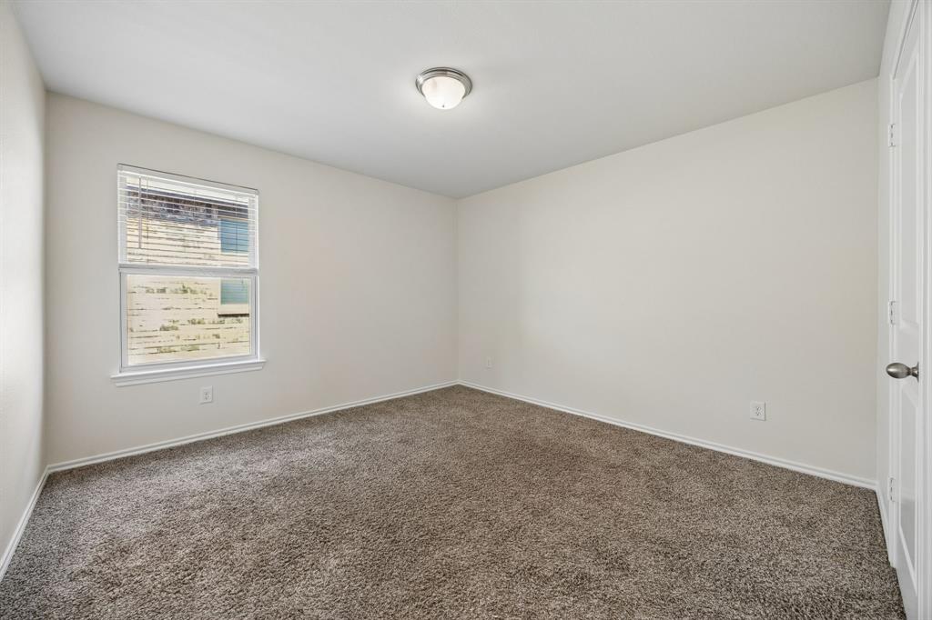 313 Samuel Street Denton, TX 76207 - Photo 11 of 26