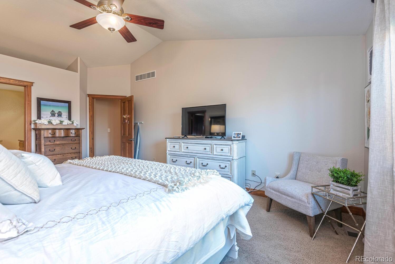 1702 Rolling Gate Road Fort Collins, CO 80526 - Photo 20 of 39 Gallery Image 20