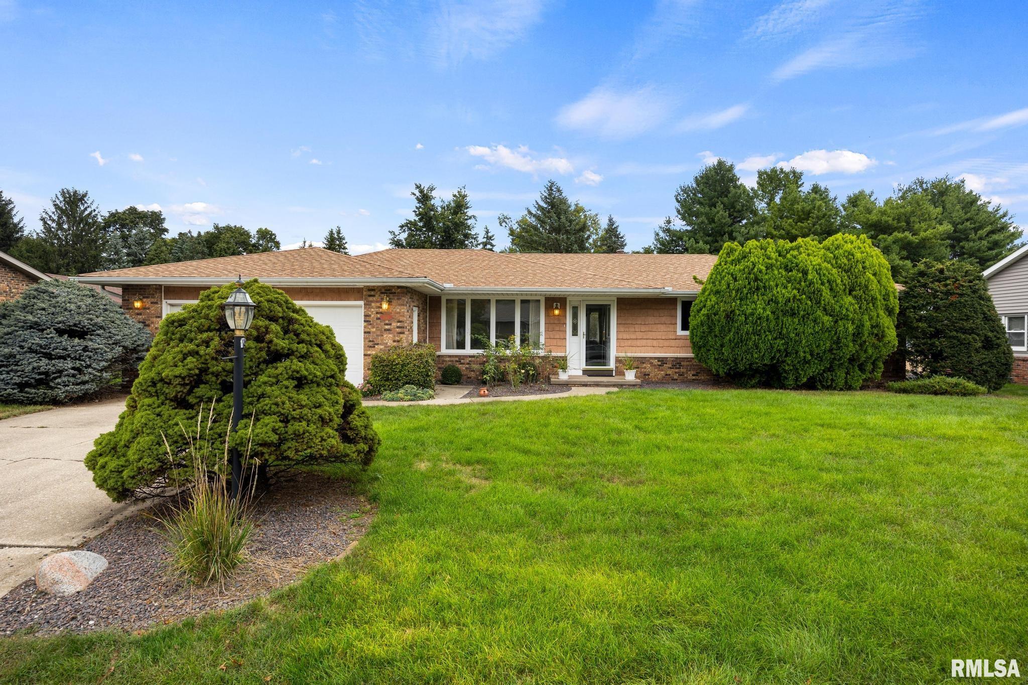1140 Brentwood Road Morton, IL 61550 - Photo 1 of 51 Gallery Image 1