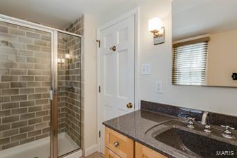 4 Huntleigh Downs Road Frontenac, MO 63131 - Photo 18 of 31 Gallery Image 18