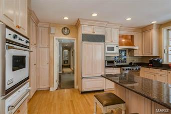 4 Huntleigh Downs Road Frontenac, MO 63131 - Photo 7 of 31 Gallery Image 7