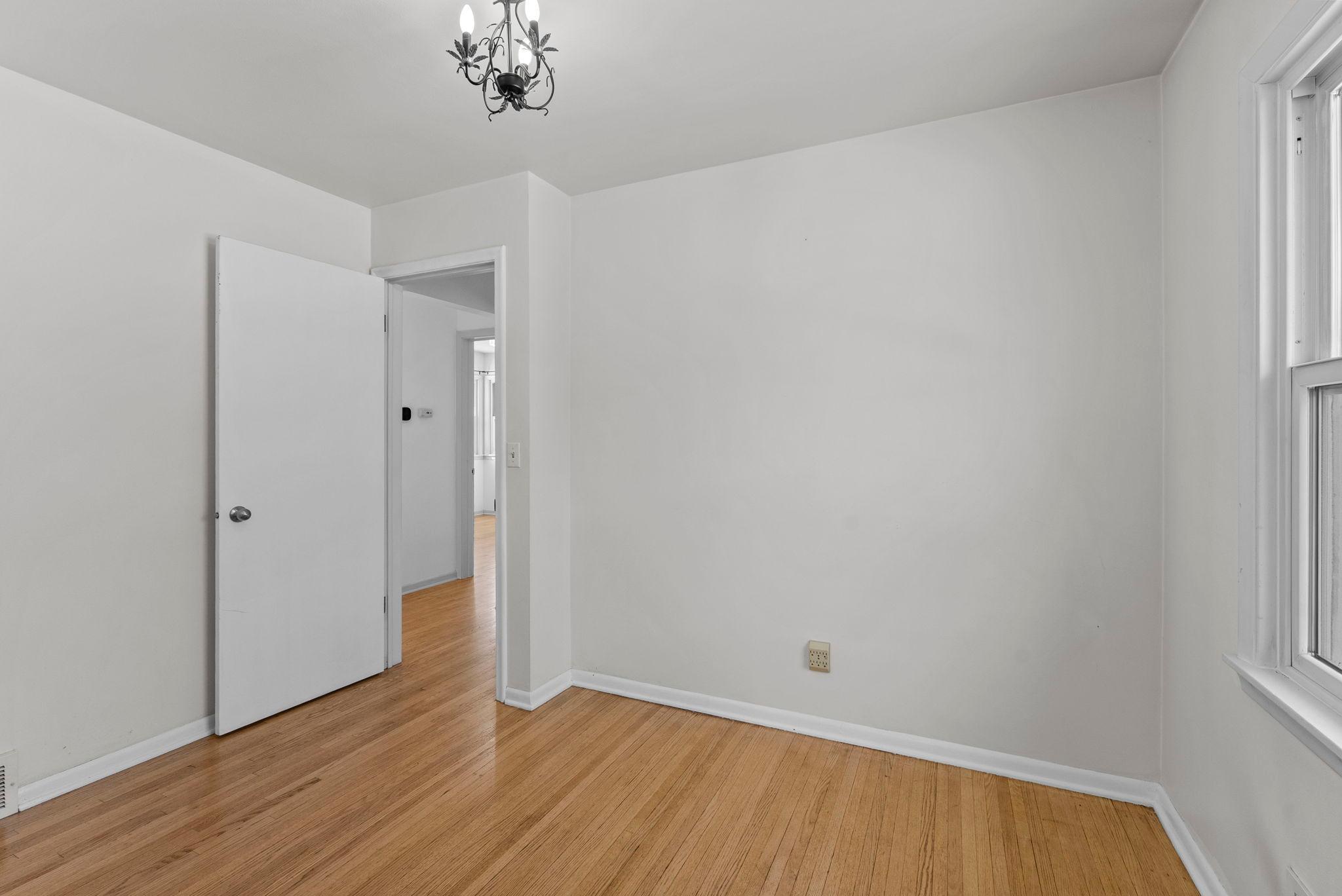 11832 Crawford Road West Minnetonka, MN 55343 - Photo 14 of 48