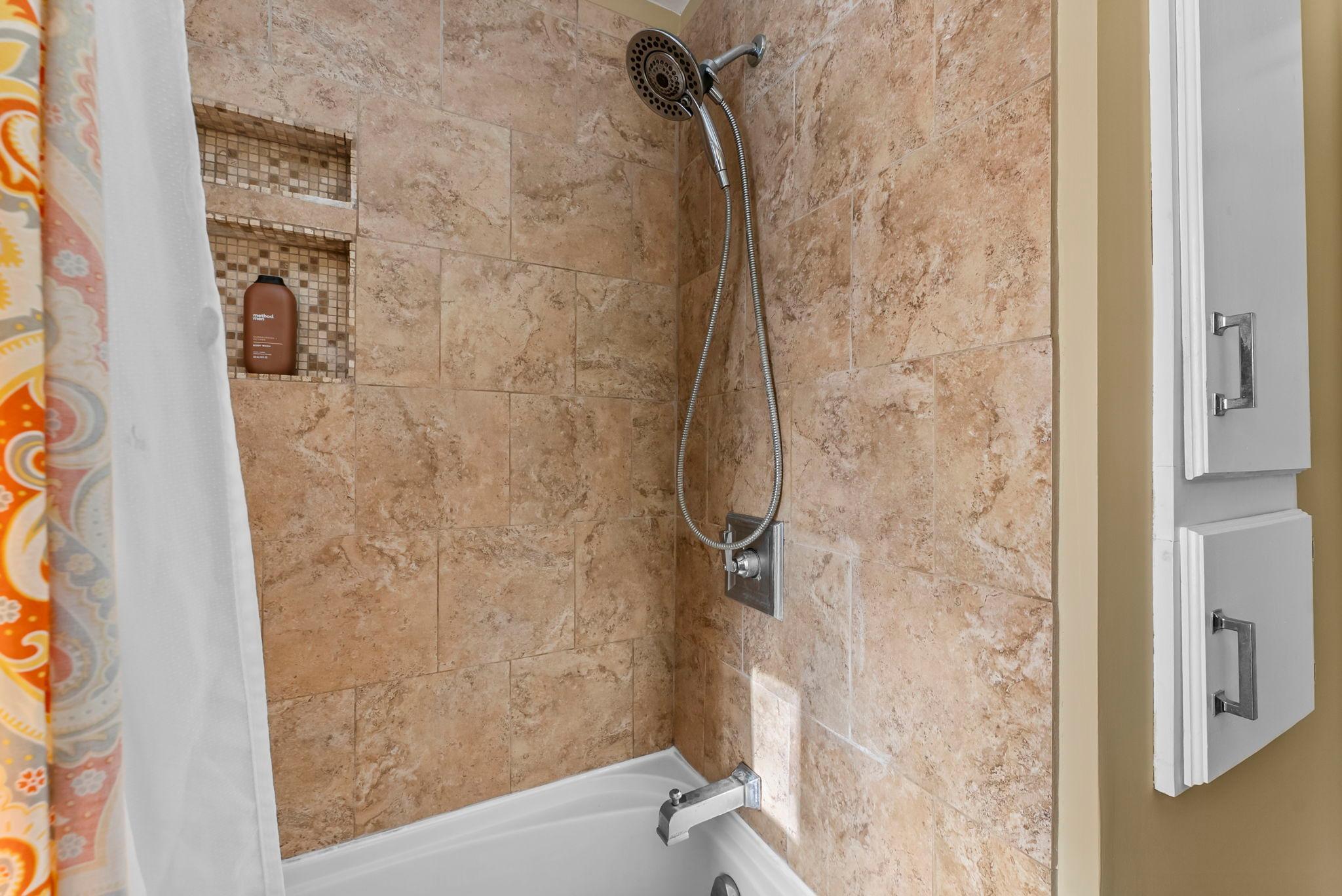 11832 Crawford Road West Minnetonka, MN 55343 - Photo 21 of 48