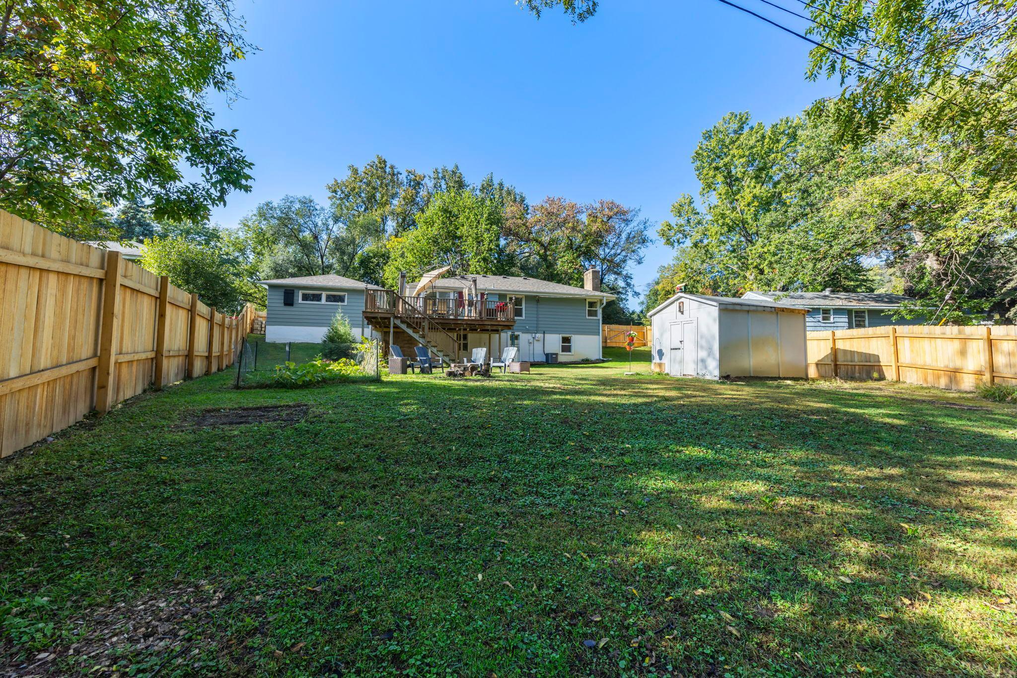 11832 Crawford Road West Minnetonka, MN 55343 - Photo 37 of 48