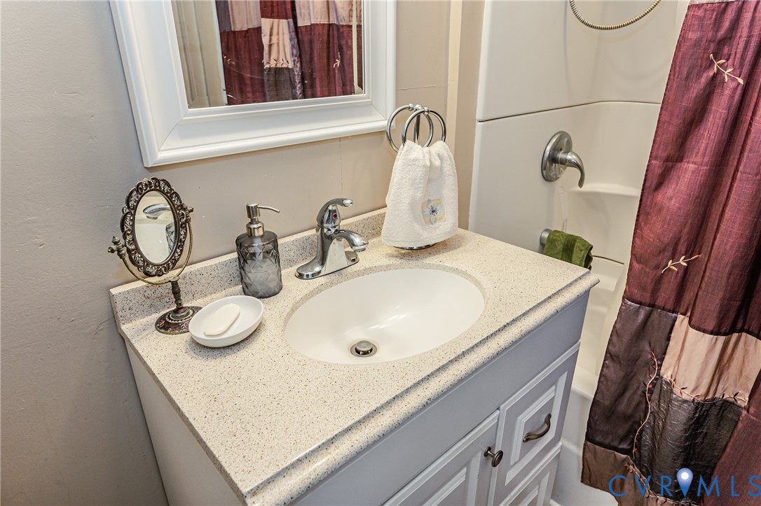 8225 Old Roxbury Road Quinton, VA 23141 - Photo 19 of 48