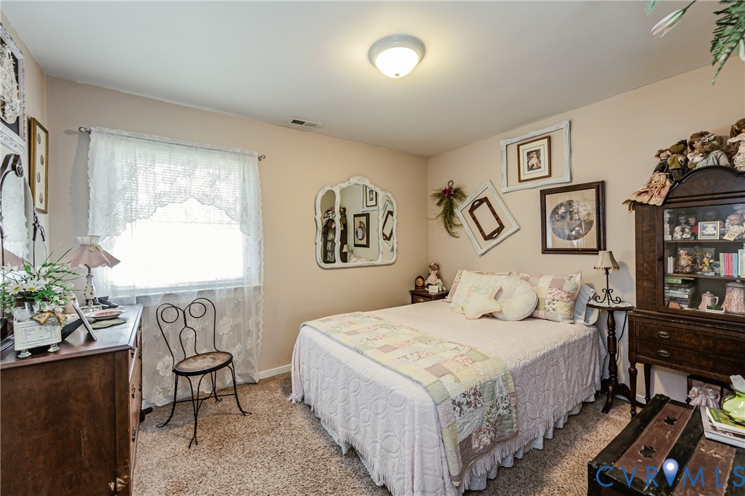 8225 Old Roxbury Road Quinton, VA 23141 - Photo 21 of 48