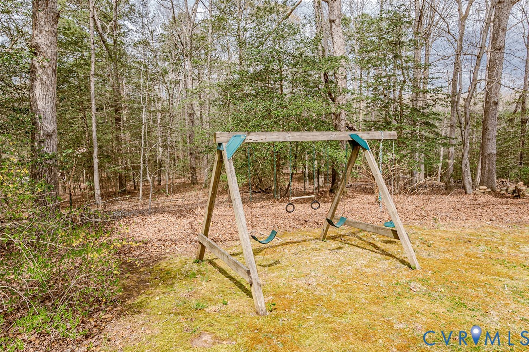 8225 Old Roxbury Road Quinton, VA 23141 - Photo 30 of 48