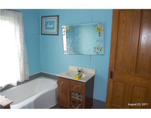 380 Taffy Run Road New Brighton, PA 15066 - Photo 15 of 18 Full Bath. Bathroom of main farm house.