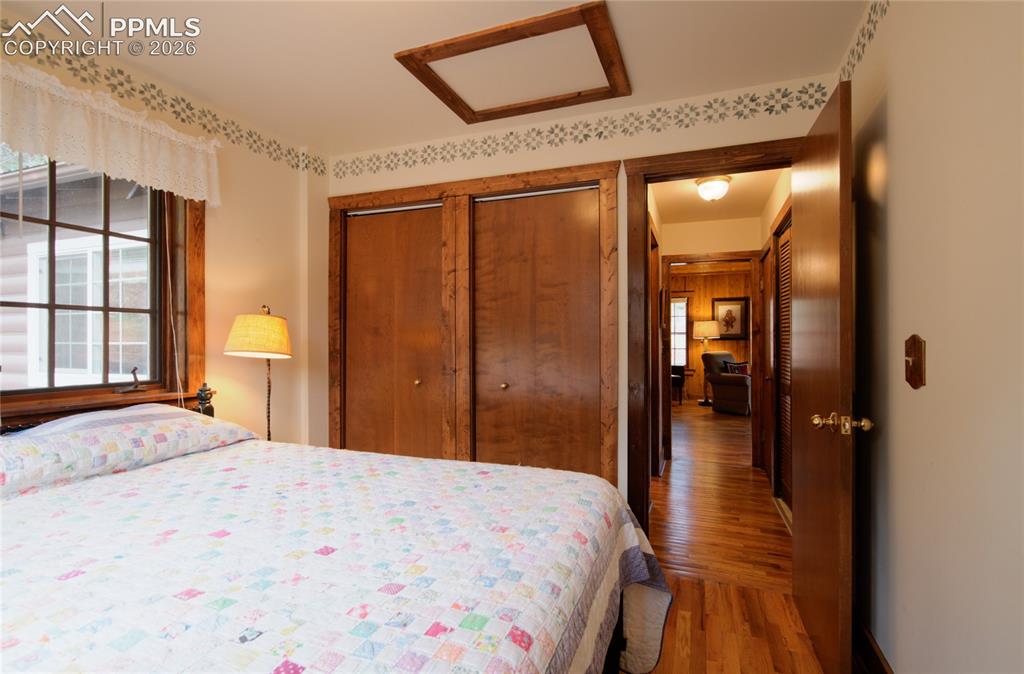 9455 Mohawk Trail Cascade, CO 80809 - Photo 16 of 33 Guest bedroom