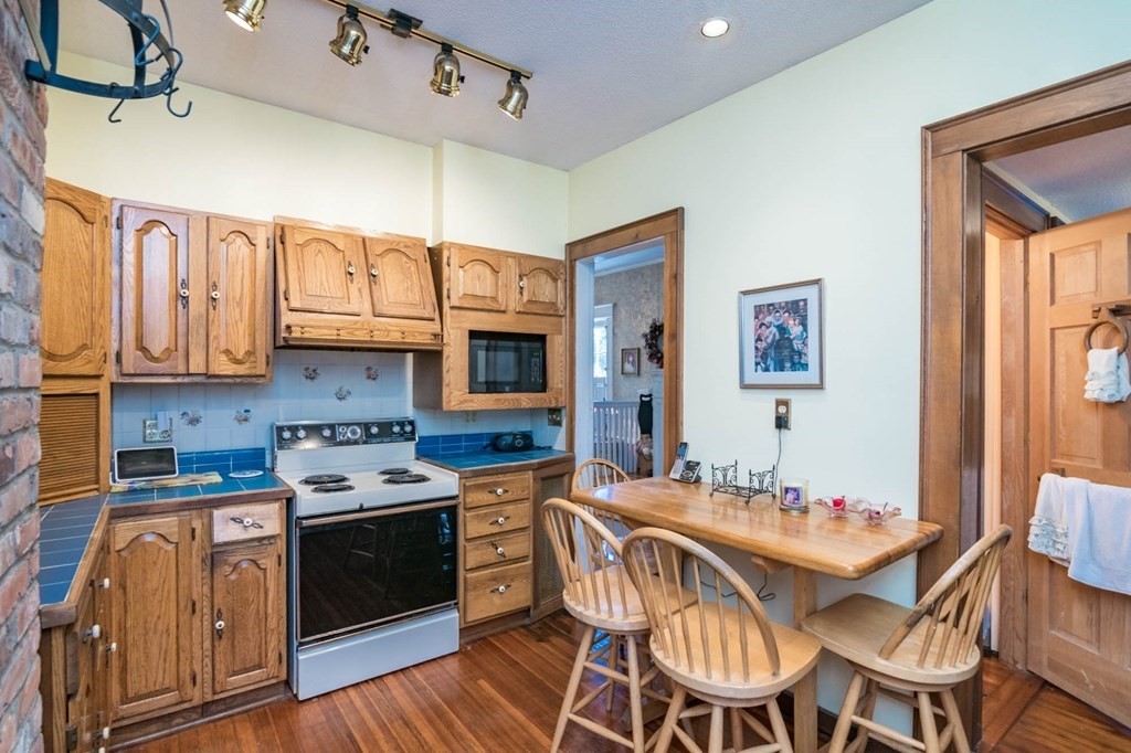 119 Marengo Park Springfield, MA 01108 - Photo 12 of 30