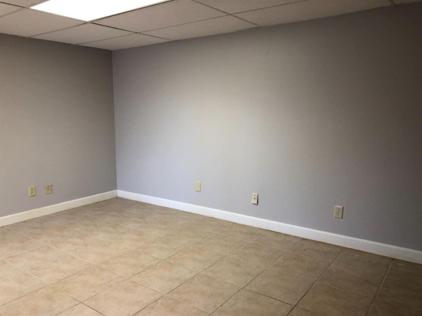 136 Rugby Road Lexington, KY 40504 - Photo 12 of 20 20191003174511692299000000-o