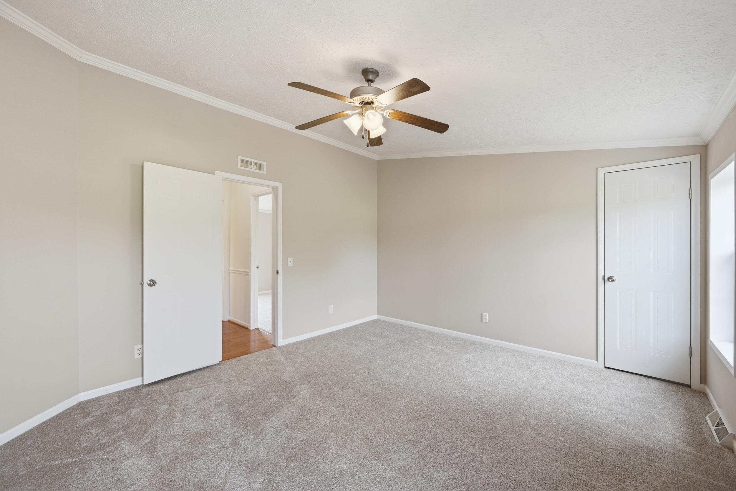 685 Centerwood Road Williston, SC 29853 - Photo 19 of 42