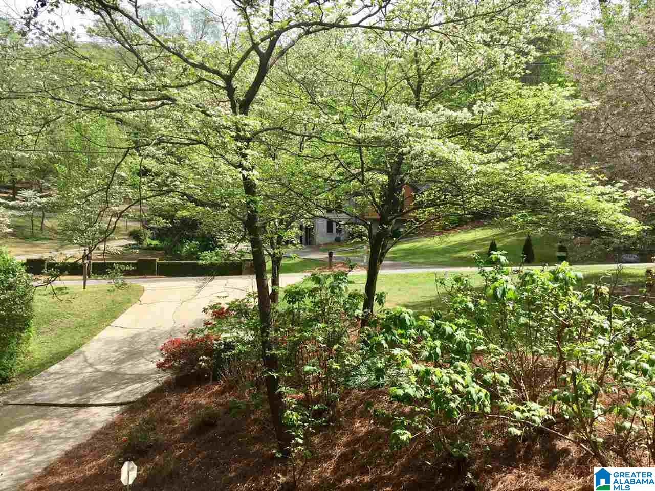 1550 Berry Road Birmingham, AL 35226 - Photo 4 of 30