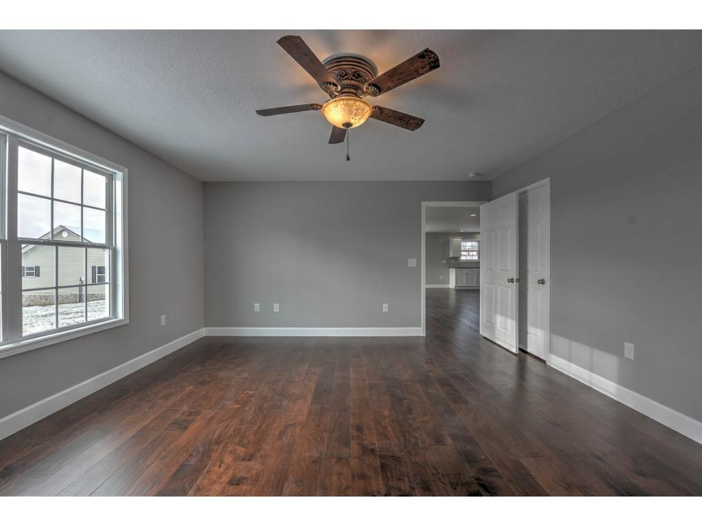 2246 Old Stage Road Greeneville, TN 37745 - Photo 18 of 36 Photo 18