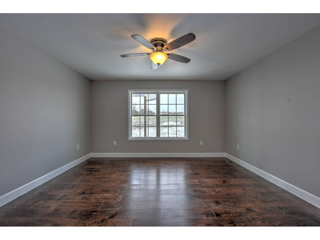 2246 Old Stage Road Greeneville, TN 37745 - Photo 22 of 36 Photo 22