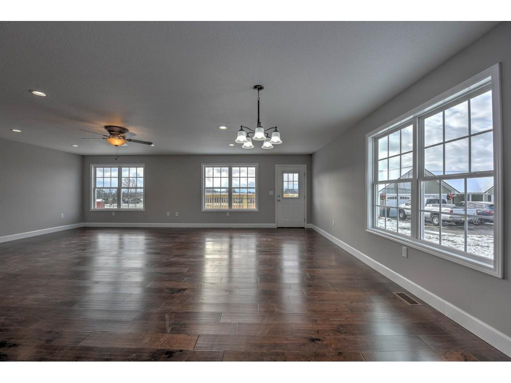 2246 Old Stage Road Greeneville, TN 37745 - Photo 8 of 36 Photo 8