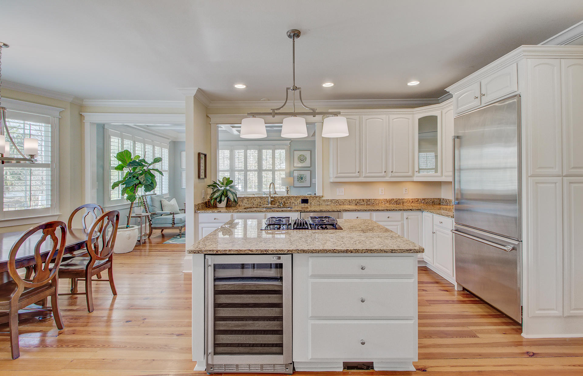 1697 Sewee Fort Road Mount Pleasant, SC 29466 - Photo 11 of 50 21